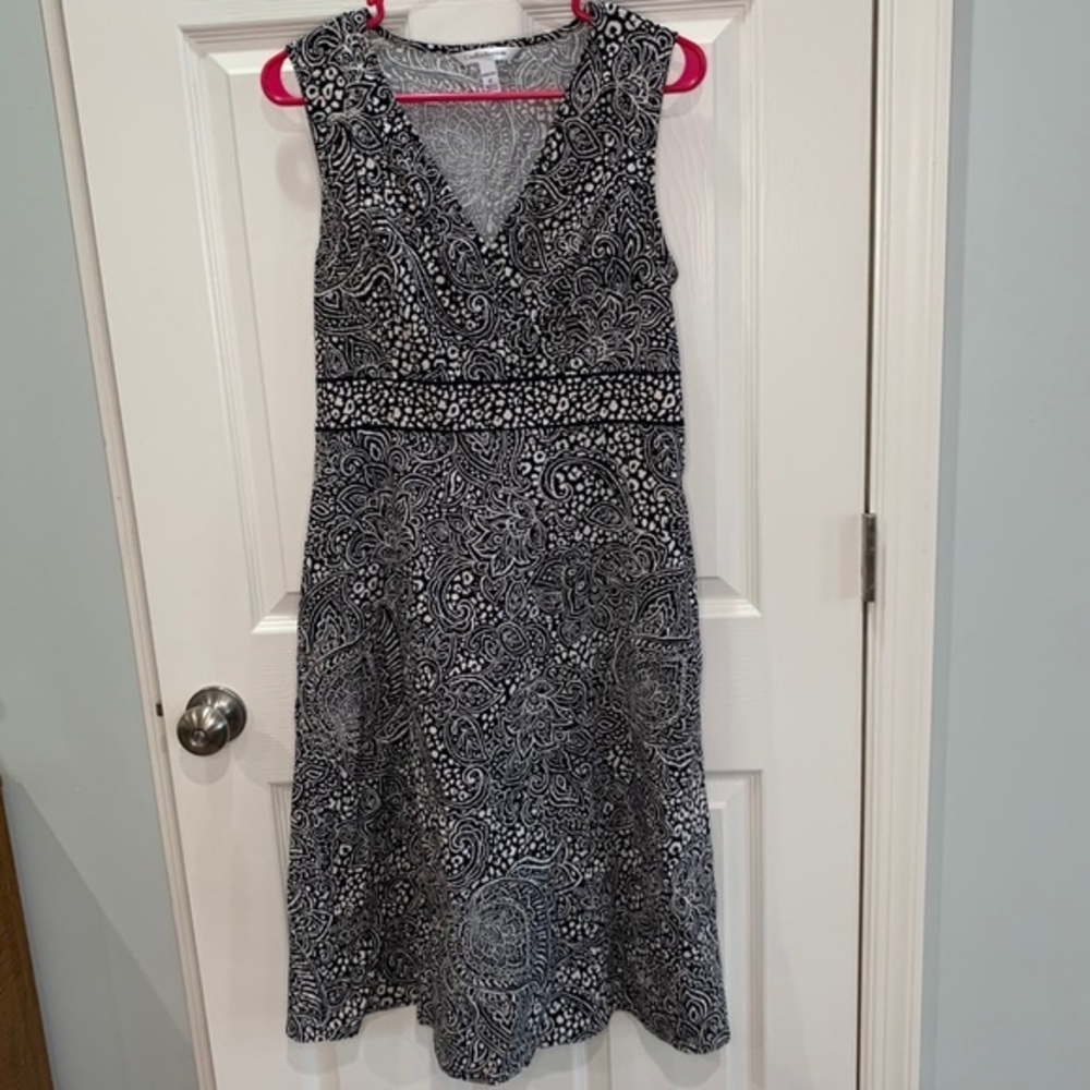 Croft & barrow a-line dress black & white size 12
